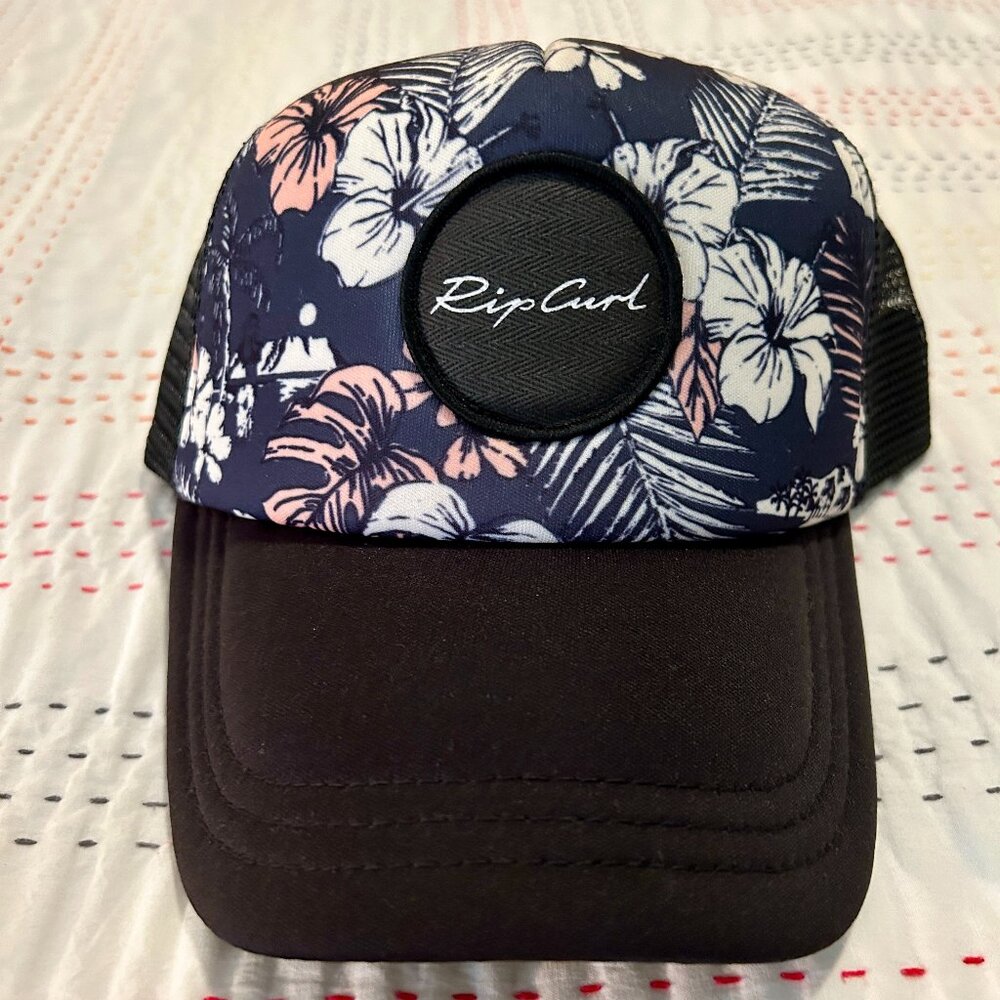 Rip Curl - Youth Trucker Hat - Like New